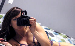 model beautiful web cam